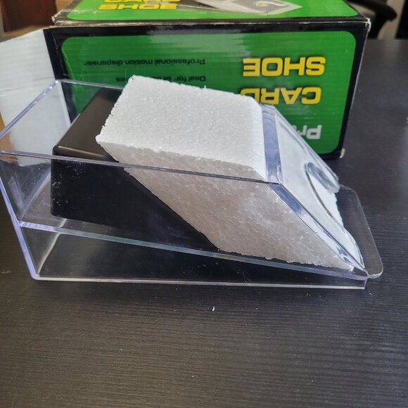 Professional Deluxe Card Dealer Shoe Holds 2 Decks of Cards - Picture 3 of 7